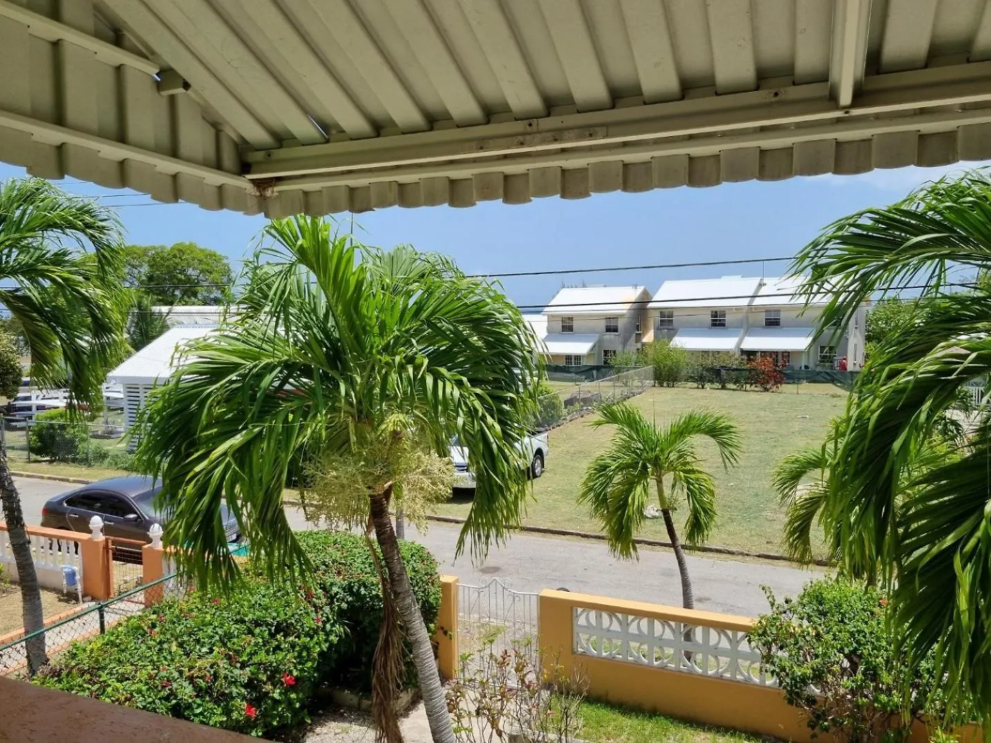 3 Palms By Coastal View7 Apartment Christ Church