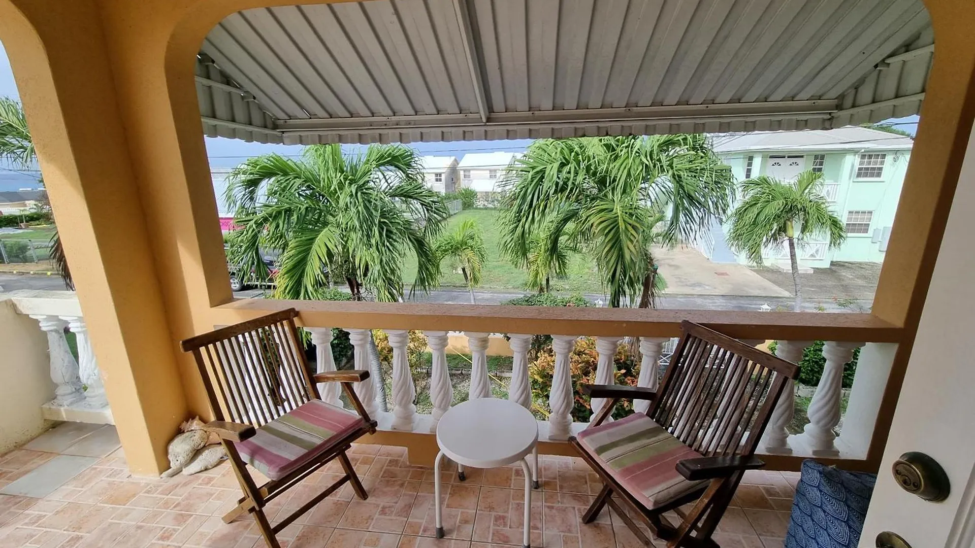 3 Palms By Coastal View7 Apartment Christ Church