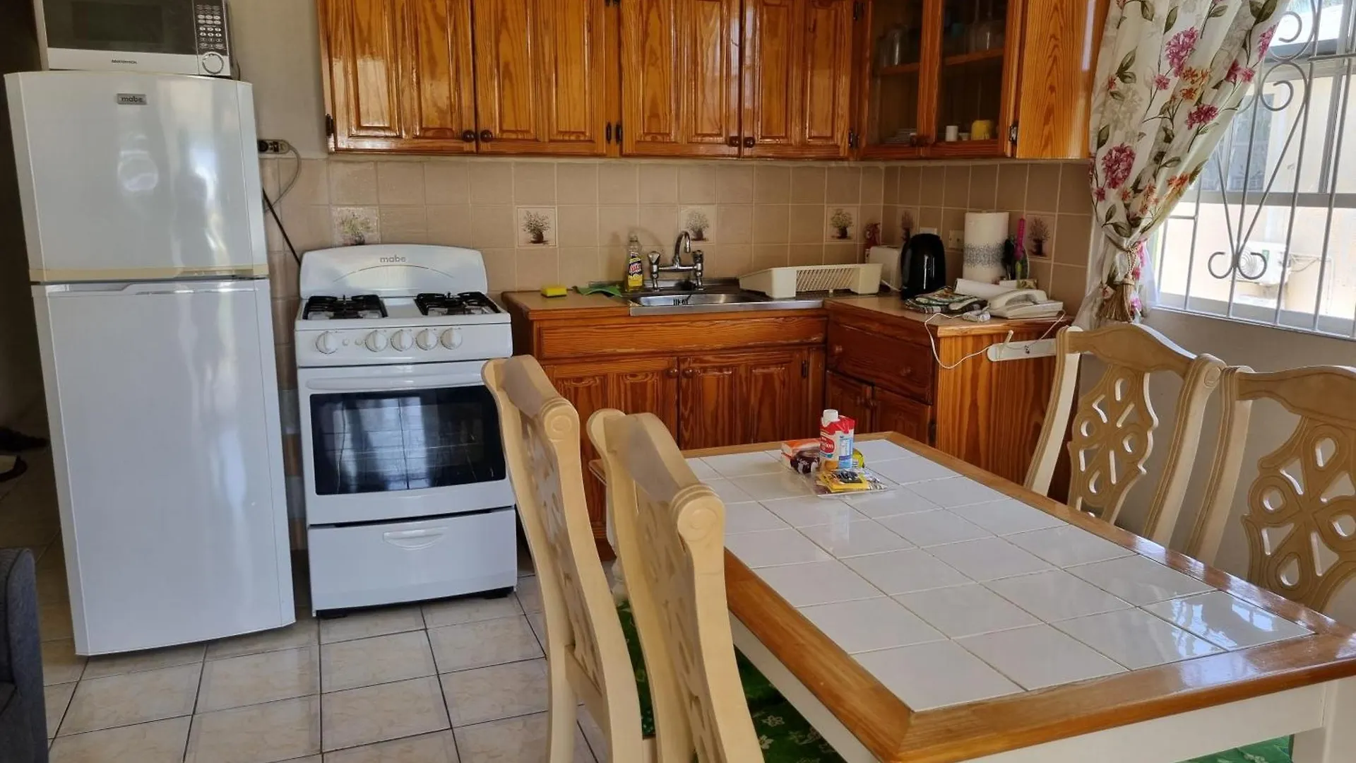 3 Palms By Coastal View7 Apartment Christ Church