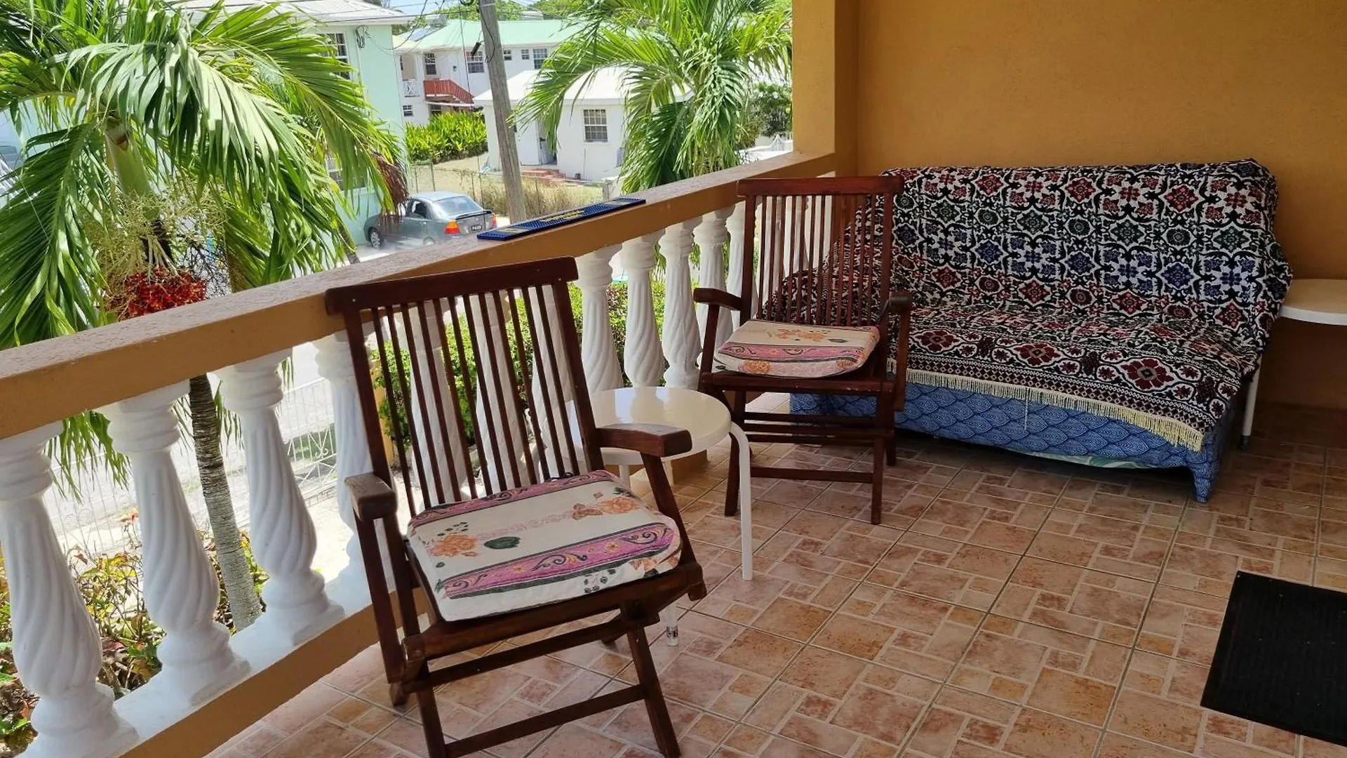 3 Palms By Coastal View7 Apartment Christ Church